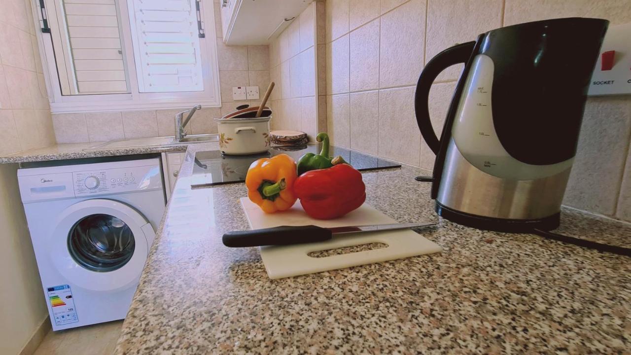 Stay Sunshine Apartment Paralímni Extérieur photo